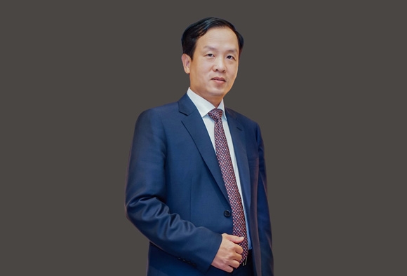 Ông Phạm Hồng Minh