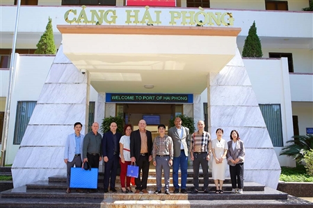 DELEGATION FROM GEMAR GROUP (CUBA) VISITED AND WORKED AT PORT OF HAI PHONG